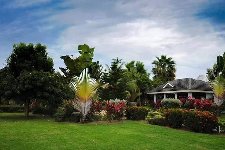Royalty Villas Saint Annʼs Bay 0*,  Jamajka