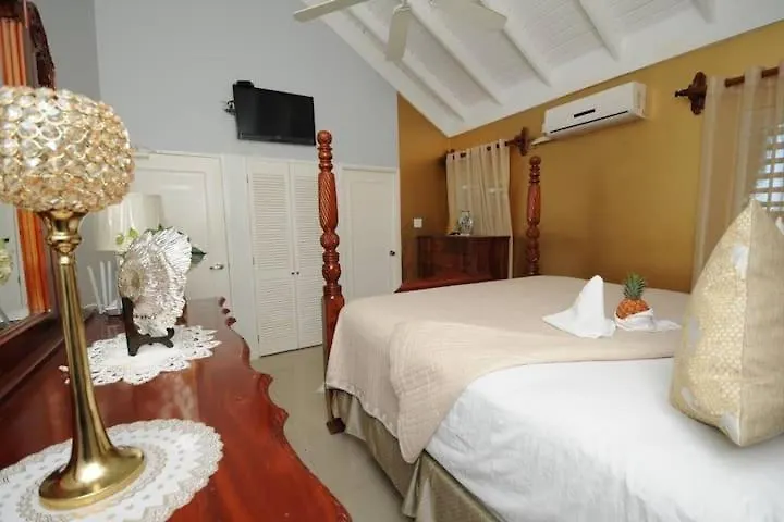 Royalty Villas Saint Annʼs Bay 0*,